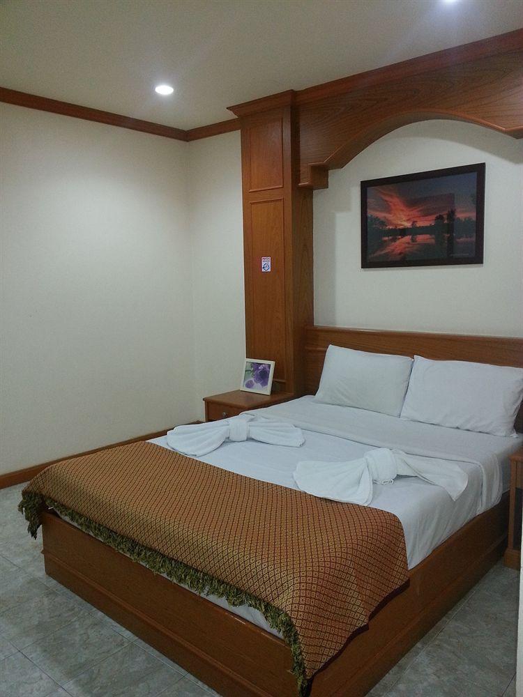 Oyo 739 Presley Guesthouse Phuket Patong Eksteriør bilde